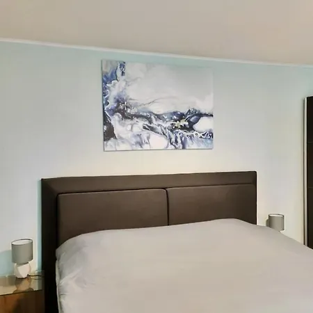 Modern 3 Bedroom Near Castle Apartament Useldange